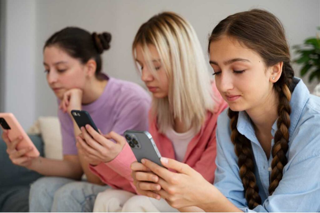 O Impacto das Redes Sociais na Saúde Mental dos Jovens